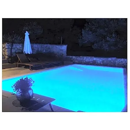 Mia Comfortable Villa