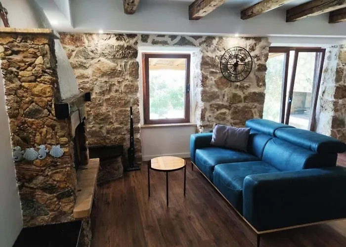 Mia Comfortable Villa